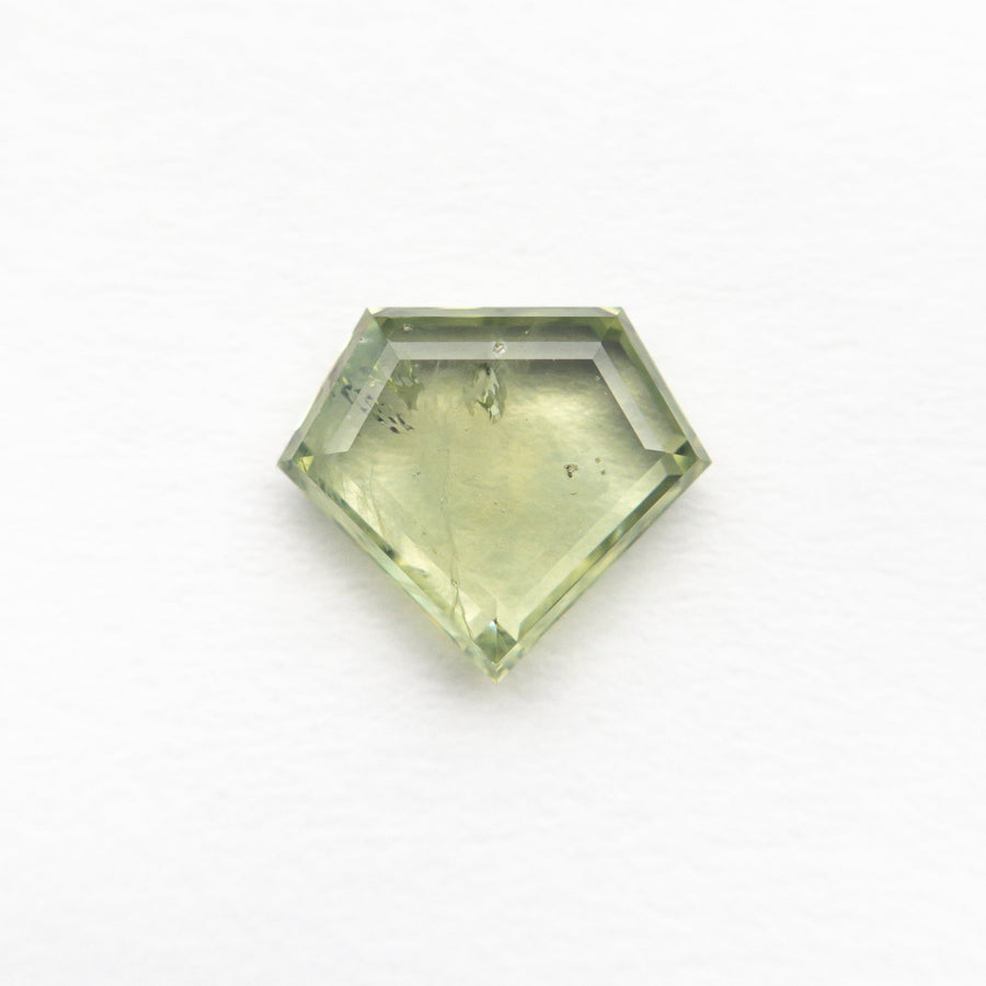 The 1.30ct 6.89x7.98x2.38mm Shield Portrait Cut Sapphire 23469-29 by East London jeweller Rachel Boston | Discover our collections of unique and timeless engagement rings, wedding rings, and modern fine jewellery. - Rachel Boston Jewellery