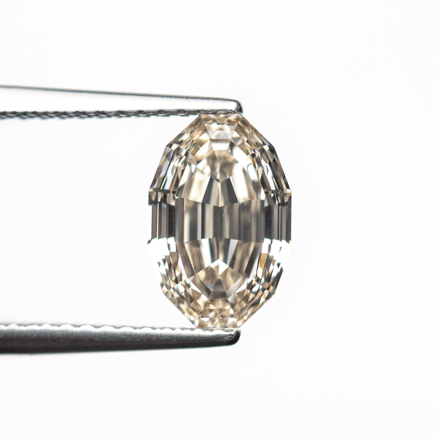 The 2.01ct 9.07x6.08x4.23mm VS1 C3 Geo Oval Step Cut 🇨🇦 26811-01 by East London jeweller Rachel Boston | Discover our collections of unique and timeless engagement rings, wedding rings, and modern fine jewellery. - Rachel Boston Jewellery