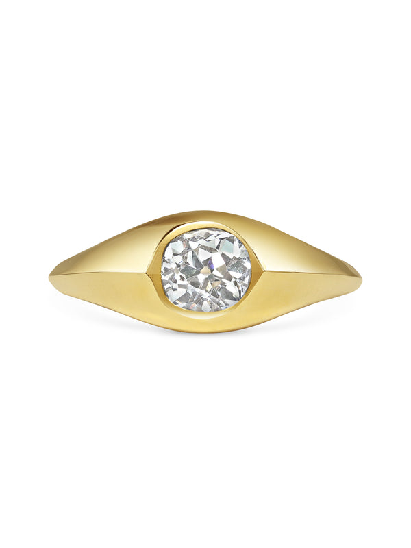 The X- HAMLIN Ring by East London jeweller Rachel Boston | Discover our collections of unique and timeless engagement rings, wedding rings, and modern fine jewellery.