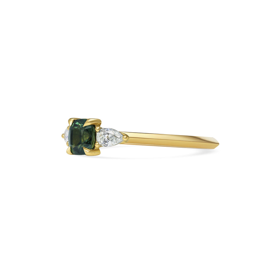 The X - Japurá Ring by East London jeweller Rachel Boston | Discover our collections of unique and timeless engagement rings, wedding rings, and modern fine jewellery. - Rachel Boston Jewellery