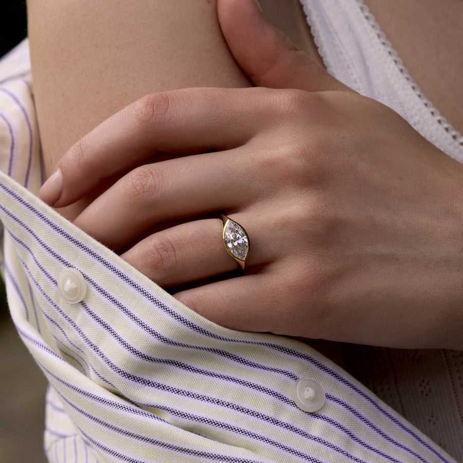 The AXIS Ring by East London jeweller Rachel Boston | Discover our collections of unique and timeless engagement rings, wedding rings, and modern fine jewellery. - Rachel Boston Jewellery