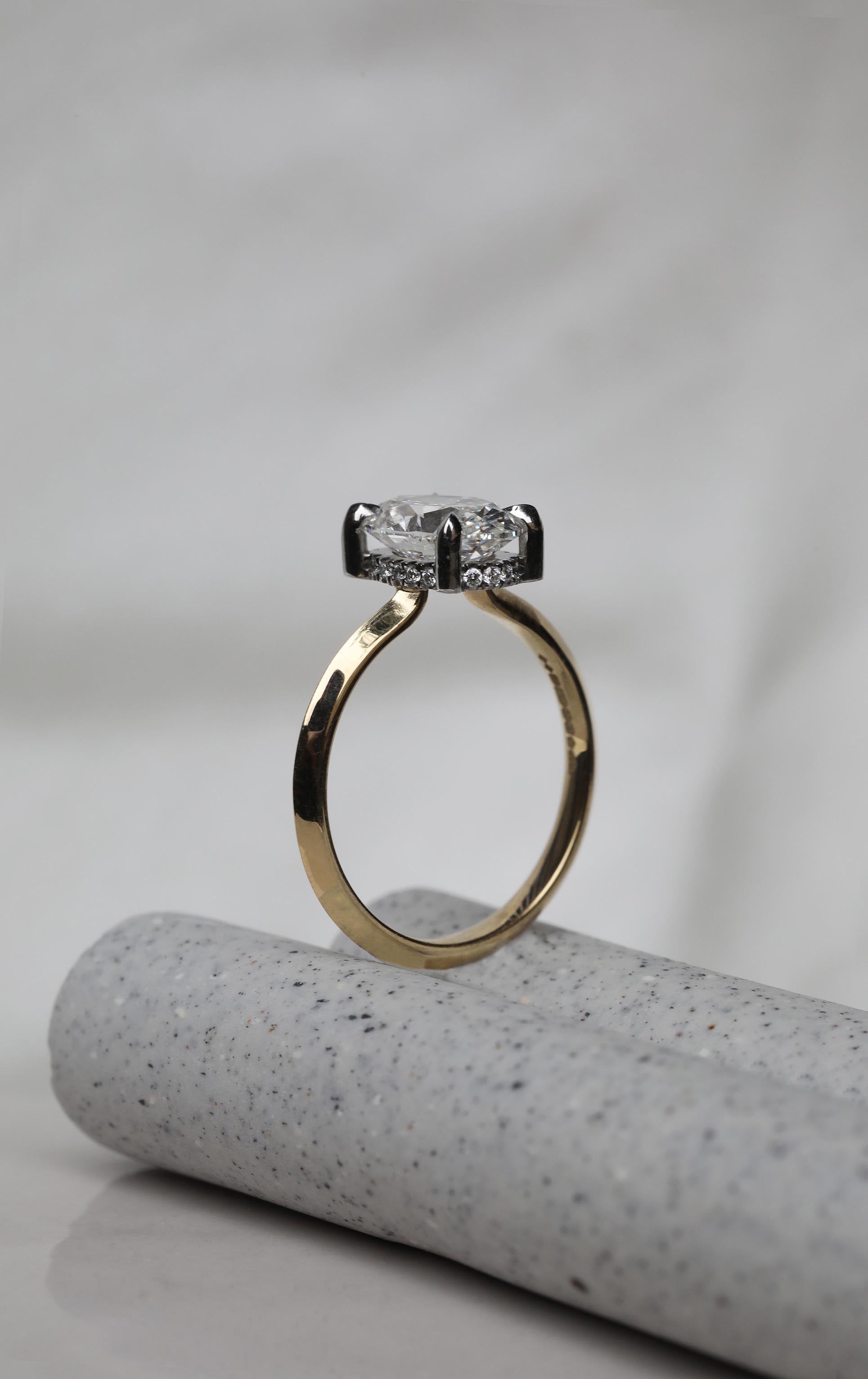 Quiz: Which Unique Detailing Suits You?