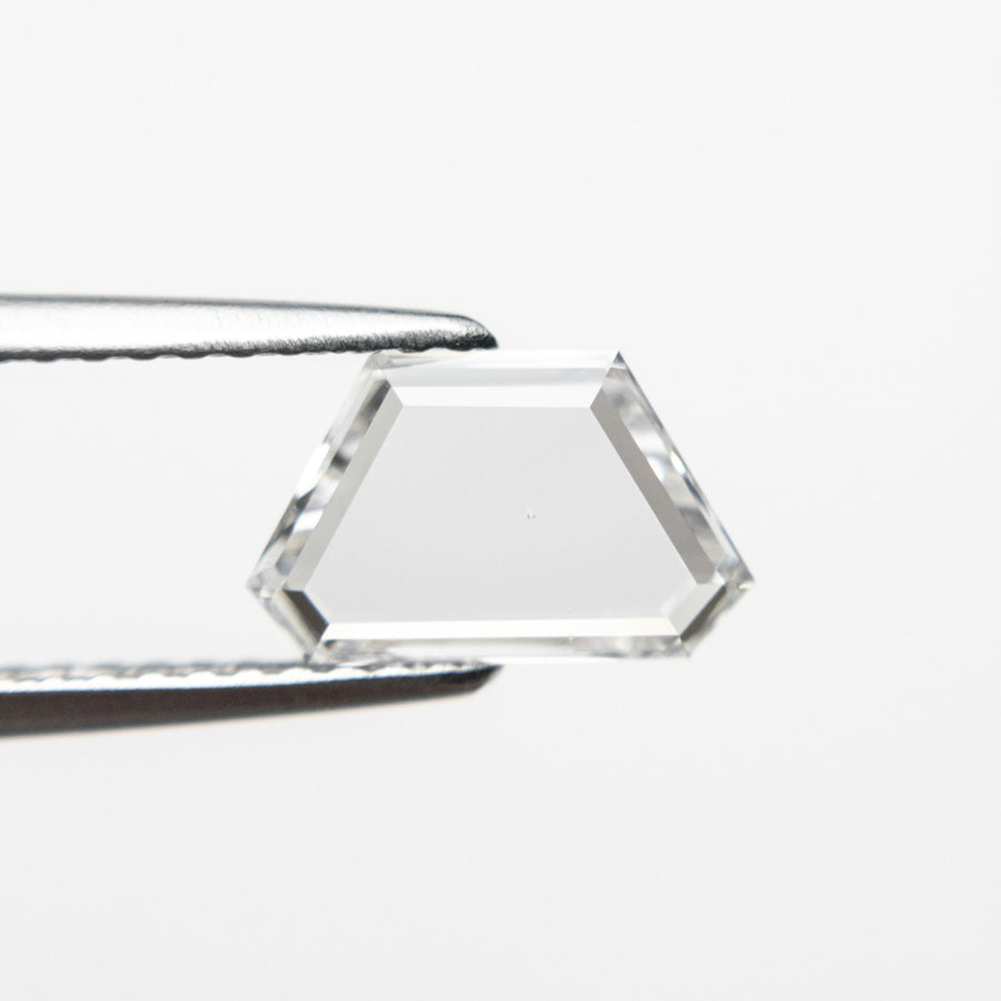 The 0.90ct 5.52x9.06x1.62mm VS2/SI1 E Geometric Portrait Cut 19854-19 by East London jeweller Rachel Boston | Discover our collections of unique and timeless engagement rings, wedding rings, and modern fine jewellery. - Rachel Boston Jewellery