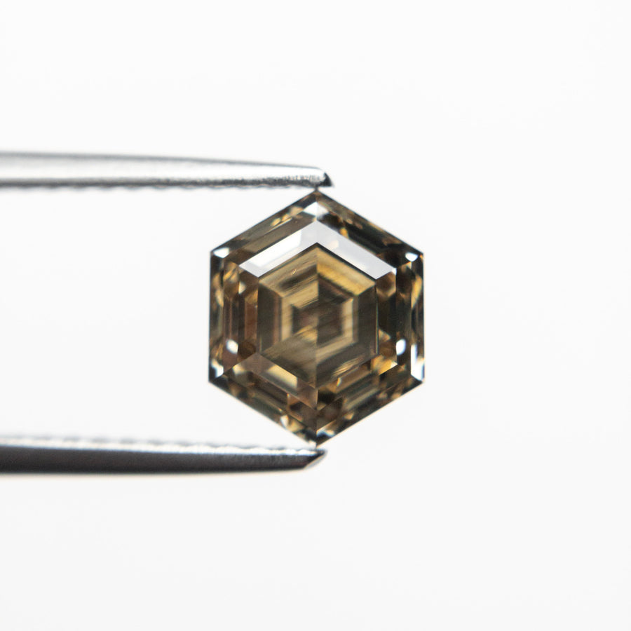 The 1.79ct 7.62x6.35x4.73mm VS2 C6 Hexagon Step Cut 20257-01 🇱🇸 by East London jeweller Rachel Boston | Discover our collections of unique and timeless engagement rings, wedding rings, and modern fine jewellery. - Rachel Boston Jewellery