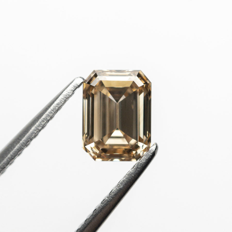 The 1.00ct 6.27x4.72x3.32mm VS1 C6 Cut Corner Rectangle Step Cut 20706-13 by East London jeweller Rachel Boston | Discover our collections of unique and timeless engagement rings, wedding rings, and modern fine jewellery. - Rachel Boston Jewellery