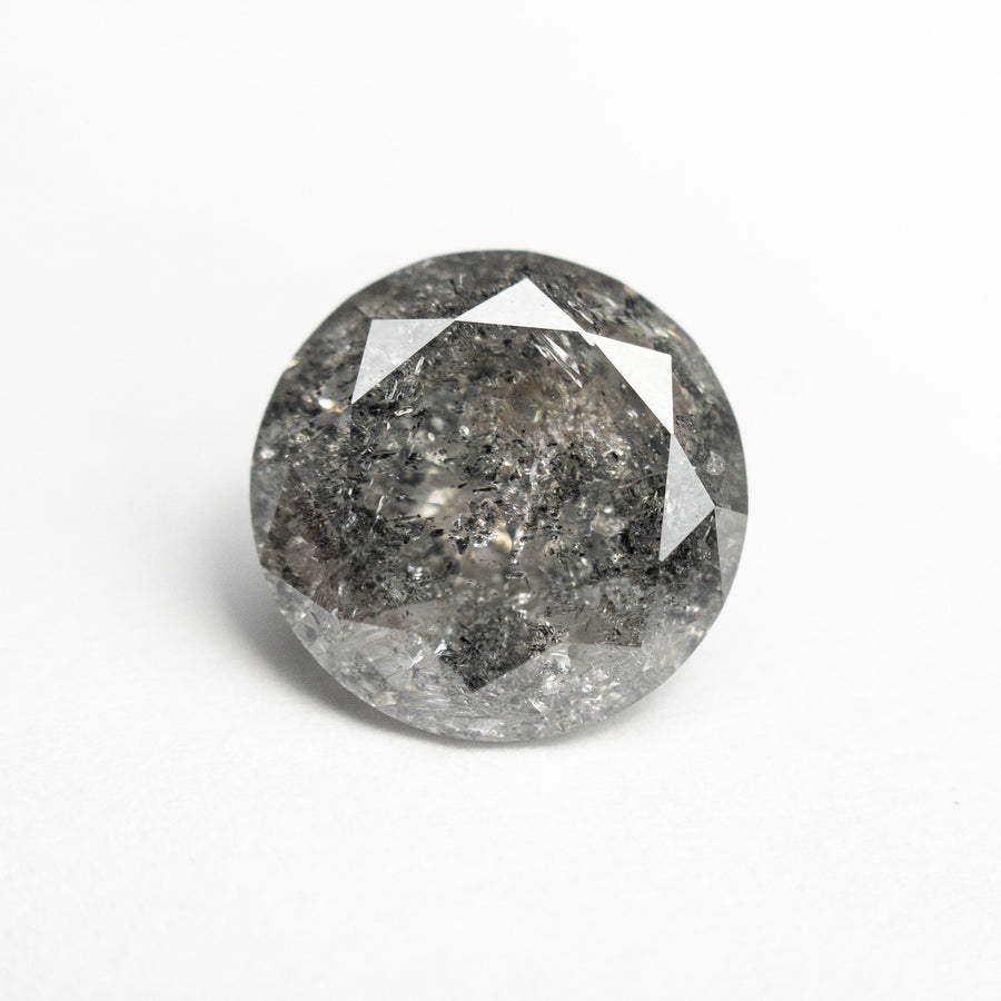 The 3.01ct 9.36x9.34x5.29mm Round Brilliant 20931-08 by East London jeweller Rachel Boston | Discover our collections of unique and timeless engagement rings, wedding rings, and modern fine jewellery. - Rachel Boston Jewellery
