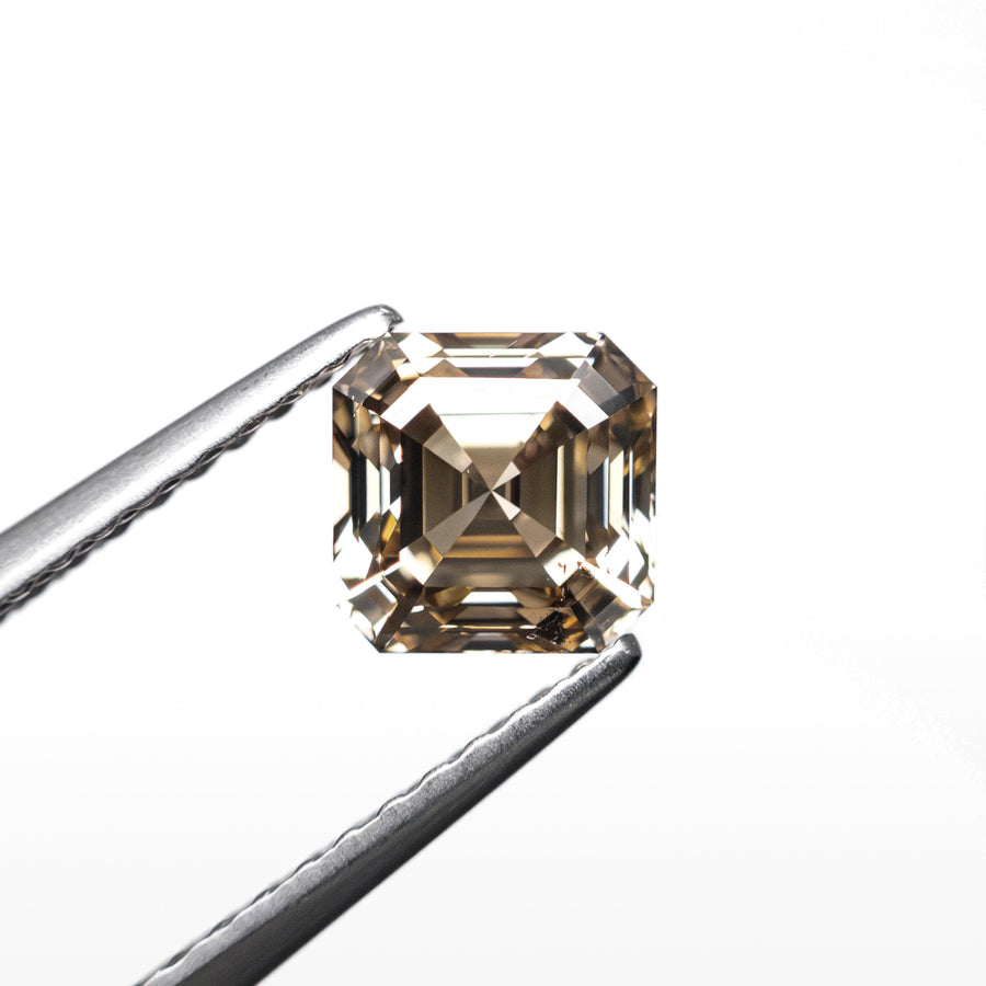 The 1.00ct 5.36x5.28x3.77mm SI2 C5 Cut Corner Rectangle Step Cut 🇨🇦 20997-01 by East London jeweller Rachel Boston | Discover our collections of unique and timeless engagement rings, wedding rings, and modern fine jewellery. - Rachel Boston Jewellery