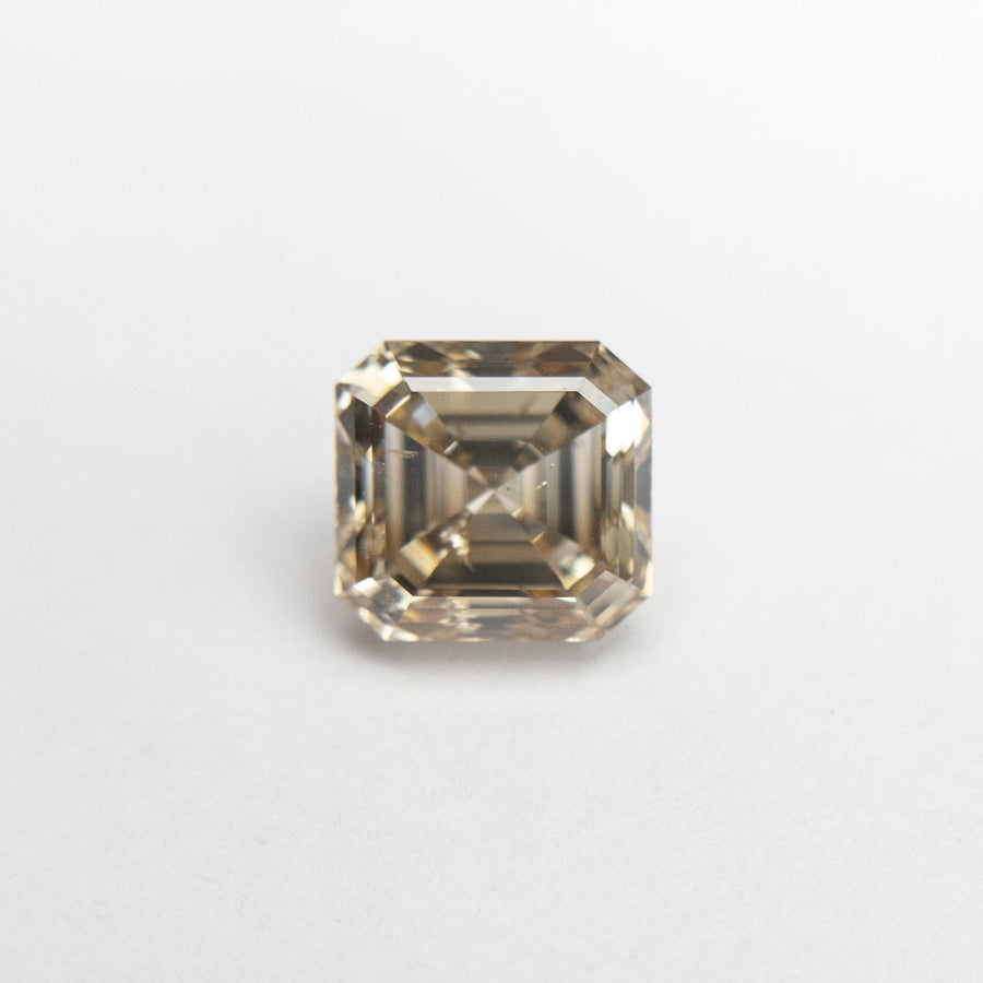 The 1.21ct 5.91x5.64x3.93mm SI2 Cut Corner Square Step Cut 🇨🇦 19163-45 by East London jeweller Rachel Boston | Discover our collections of unique and timeless engagement rings, wedding rings, and modern fine jewellery. - Rachel Boston Jewellery