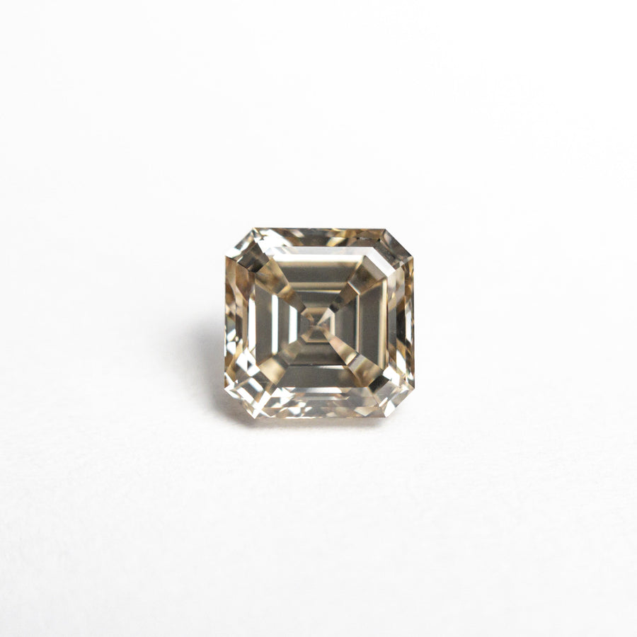 The 1.00ct 5.52x5.51x3.69mm VS2 C3 Cut Corner Square Step Cut 🇨🇦 21024-01 by East London jeweller Rachel Boston | Discover our collections of unique and timeless engagement rings, wedding rings, and modern fine jewellery. - Rachel Boston Jewellery