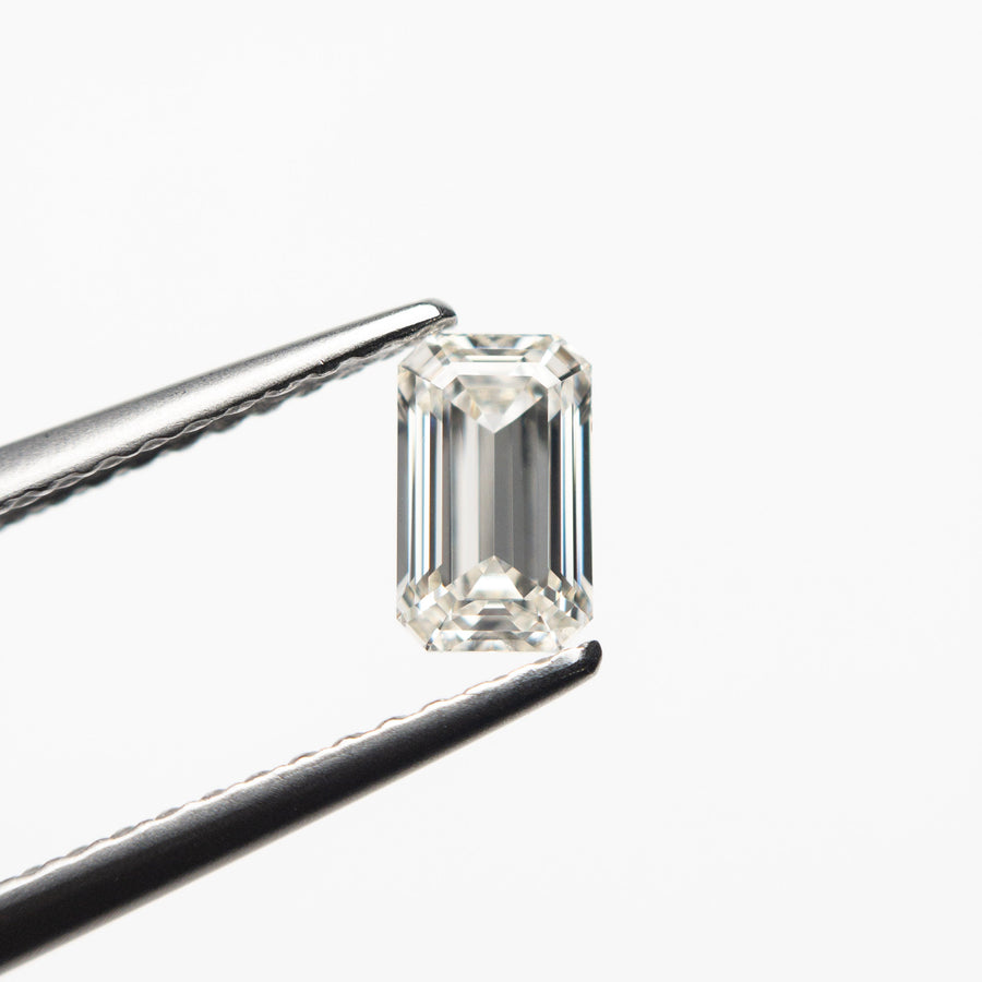The 0.61ct 6.03x3.65x2.58mm VS2 K Cut Corner Rectangle Step Cut 🇨🇦 21255-01 by East London jeweller Rachel Boston | Discover our collections of unique and timeless engagement rings, wedding rings, and modern fine jewellery. - Rachel Boston Jewellery