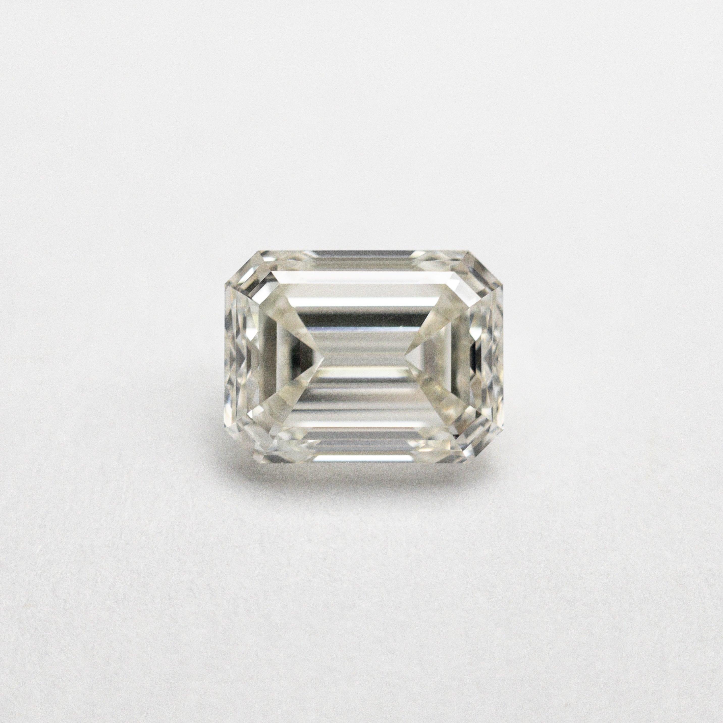 The 1.00ct 6.13x4.69x3.36mm SI1+ K Cut Corner Rectangle Step Cut 21664-05 by East London jeweller Rachel Boston | Discover our collections of unique and timeless engagement rings, wedding rings, and modern fine jewellery.