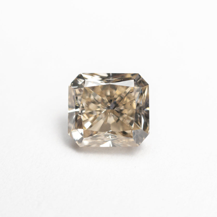 The 1.06ct 5.60x5.14x4.00mm SI2 C2 Cut Corner Rectangle Brilliant 21971-02 by East London jeweller Rachel Boston | Discover our collections of unique and timeless engagement rings, wedding rings, and modern fine jewellery. - Rachel Boston Jewellery