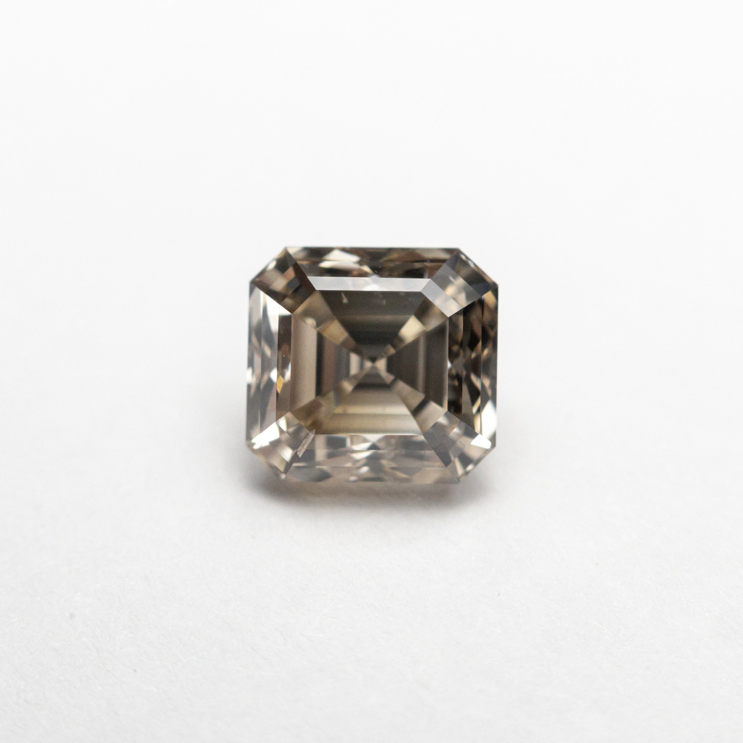 The 1.01ct 5.35x5.04x4.08mm SI1 C2 Cut Corner Square Step Cut 🇨🇦 22308-03 by East London jeweller Rachel Boston | Discover our collections of unique and timeless engagement rings, wedding rings, and modern fine jewellery.