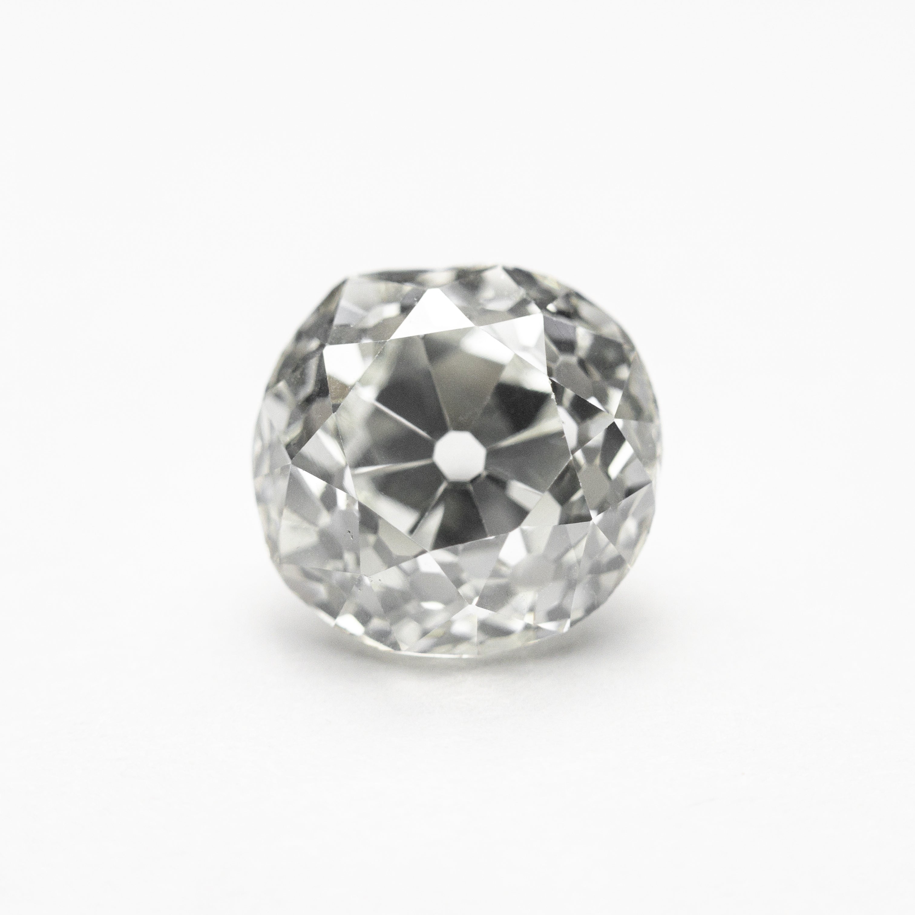 The 2.22ct 7.64x7.39x5.54mm GIA VS1 J Antique Old Mine Cut 23115-01 by East London jeweller Rachel Boston | Discover our collections of unique and timeless engagement rings, wedding rings, and modern fine jewellery.