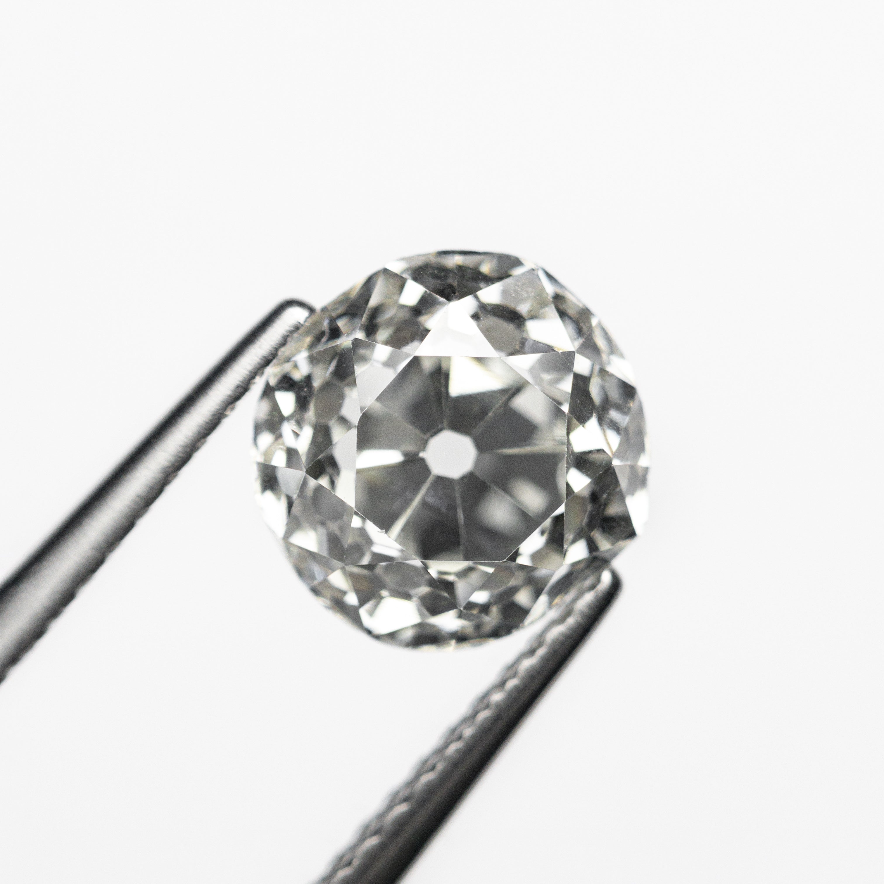 The 2.22ct 7.64x7.39x5.54mm GIA VS1 J Antique Old Mine Cut 23115-01 by East London jeweller Rachel Boston | Discover our collections of unique and timeless engagement rings, wedding rings, and modern fine jewellery.