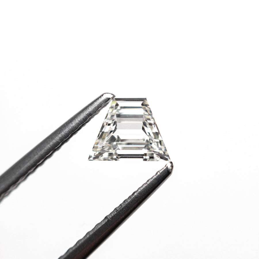 The 0.81cttw 2pc 5.74x4.38x2.09mm 5.65x4.33x2.28mm VS2/SI1 F-G Trapezoid Step Cut Matching Pair 25522-01 by East London jeweller Rachel Boston | Discover our collections of unique and timeless engagement rings, wedding rings, and modern fine jewellery. - Rachel Boston Jewellery