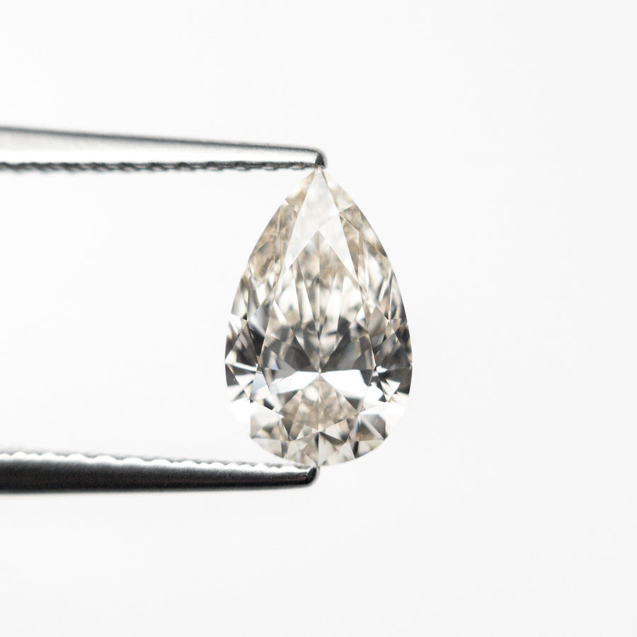 The 1.01ct 9.04x5.67x3.26mm VVS2 L Pear Brilliant 🇨🇦 26120-11 by East London jeweller Rachel Boston | Discover our collections of unique and timeless engagement rings, wedding rings, and modern fine jewellery. - Rachel Boston Jewellery