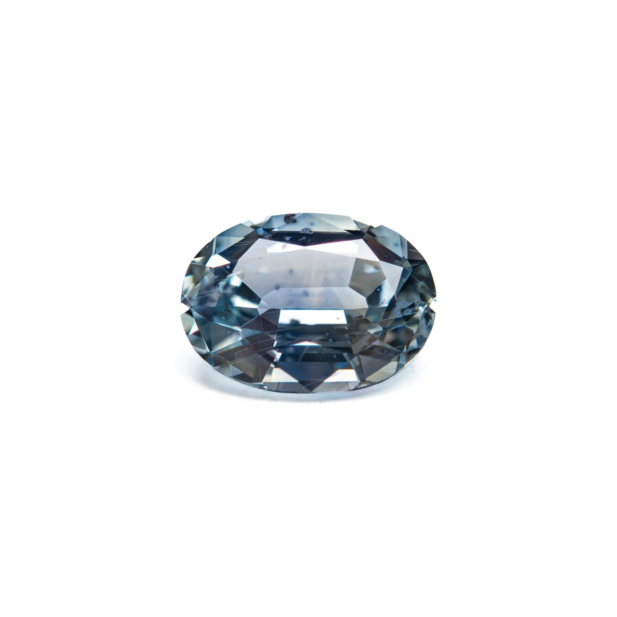 The 0.98ct 6.91x5.02x3.20mm Oval Brilliant Sapphire 26162-05 by East London jeweller Rachel Boston | Discover our collections of unique and timeless engagement rings, wedding rings, and modern fine jewellery.