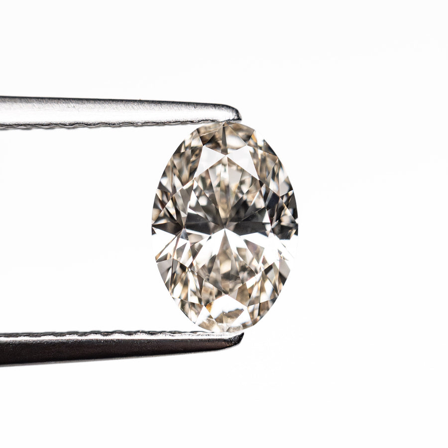 The 1.00ct 7.89x5.49x3.52mm VS1 N Oval Brilliant 🇿🇦 26318-01 by East London jeweller Rachel Boston | Discover our collections of unique and timeless engagement rings, wedding rings, and modern fine jewellery. - Rachel Boston Jewellery