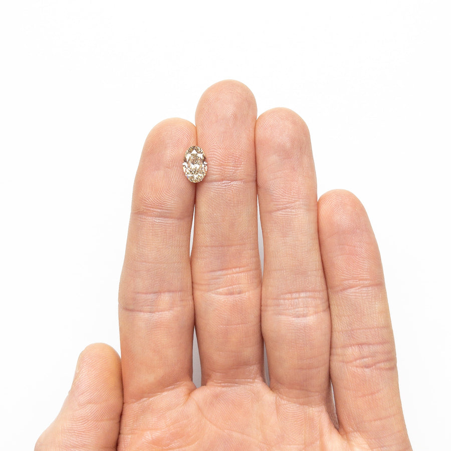 The 1.70ct 9.50x6.34x4.12mm GIA VS1 S-T Oval Brilliant 🇿🇦 26320-01 by East London jeweller Rachel Boston | Discover our collections of unique and timeless engagement rings, wedding rings, and modern fine jewellery. - Rachel Boston Jewellery