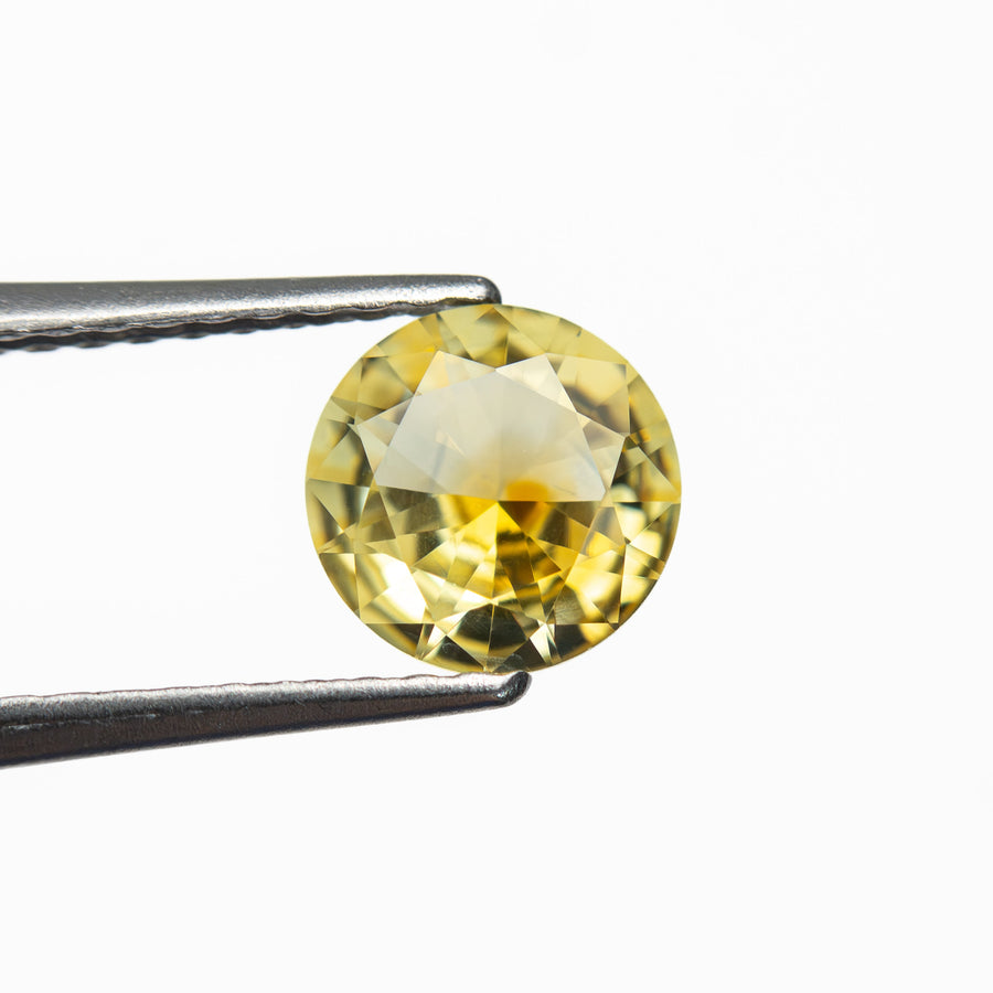 0.85ct 6.18x6.18x2.96mm Round Brilliant Sapphire 26696-01 - Rachel Boston Jewellery