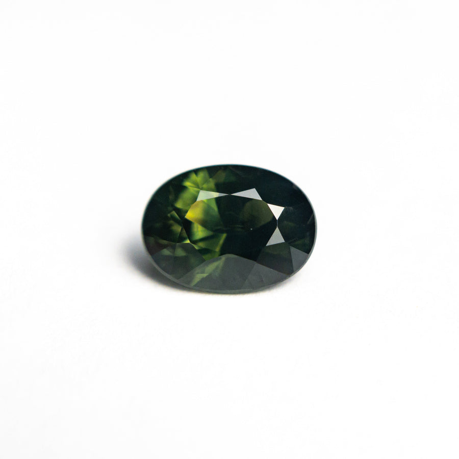 The 1.13ct 7.25x5.41x3.81mm Oval Brilliant Sapphire 26733-02 by East London jeweller Rachel Boston | Discover our collections of unique and timeless engagement rings, wedding rings, and modern fine jewellery. - Rachel Boston Jewellery