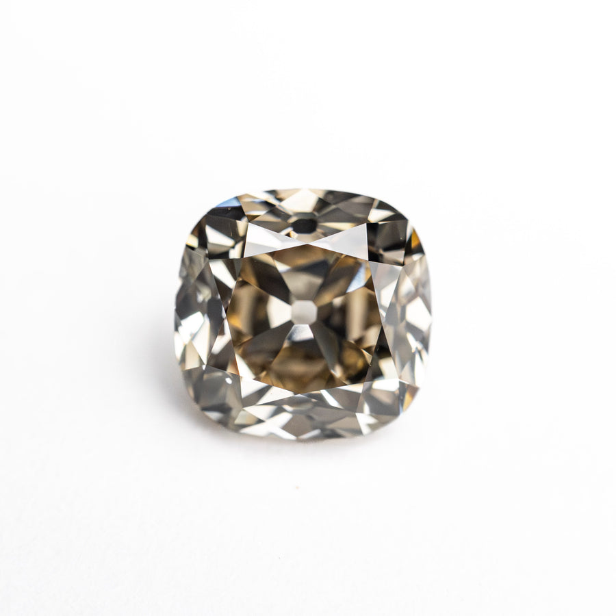 The 1.91ct 7.16x7.00x4.83mm VS1 C4 Modern Antique Old Mine Cut 🇨🇦 26832-01 by East London jeweller Rachel Boston | Discover our collections of unique and timeless engagement rings, wedding rings, and modern fine jewellery. - Rachel Boston Jewellery