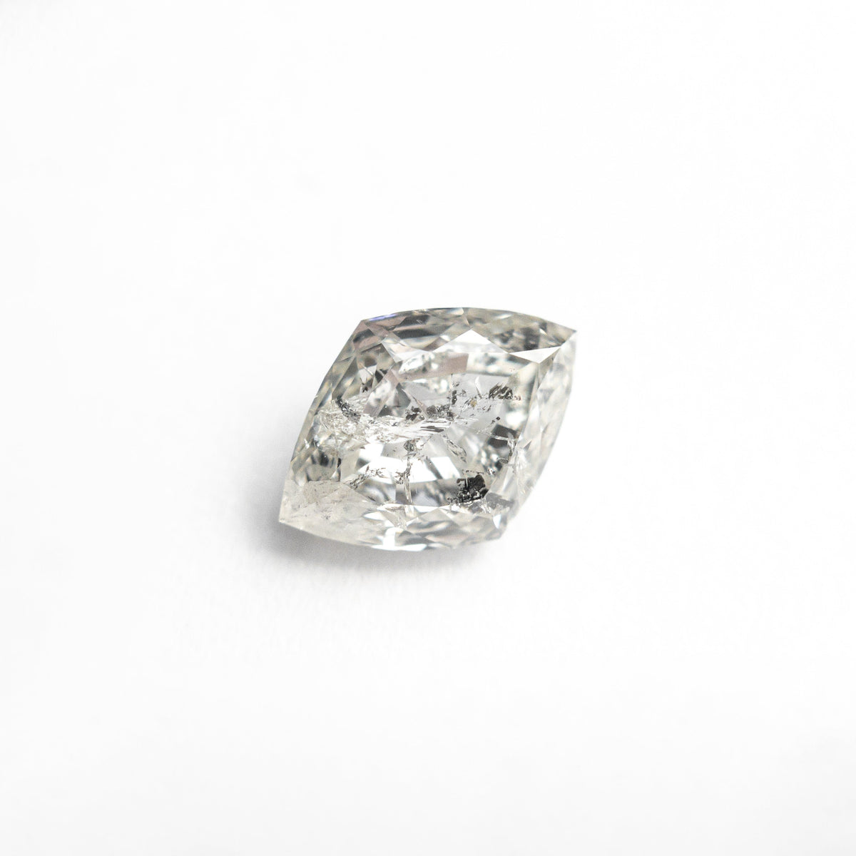 The 0.94ct 7.89x5.75x3.15mm Lozenge Brilliant 🇨🇦 26905-01 by East London jeweller Rachel Boston | Discover our collections of unique and timeless engagement rings, wedding rings, and modern fine jewellery.