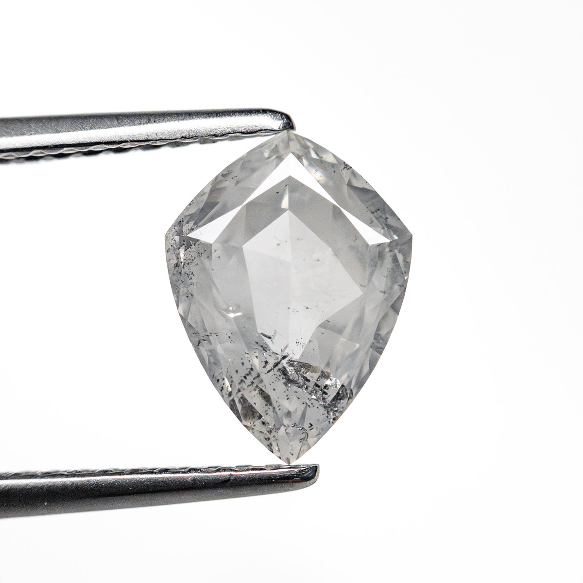 The 1.44ct 9.56x7.09x3.07mm Kite Double Cut 🇨🇦 26938-01 by East London jeweller Rachel Boston | Discover our collections of unique and timeless engagement rings, wedding rings, and modern fine jewellery.