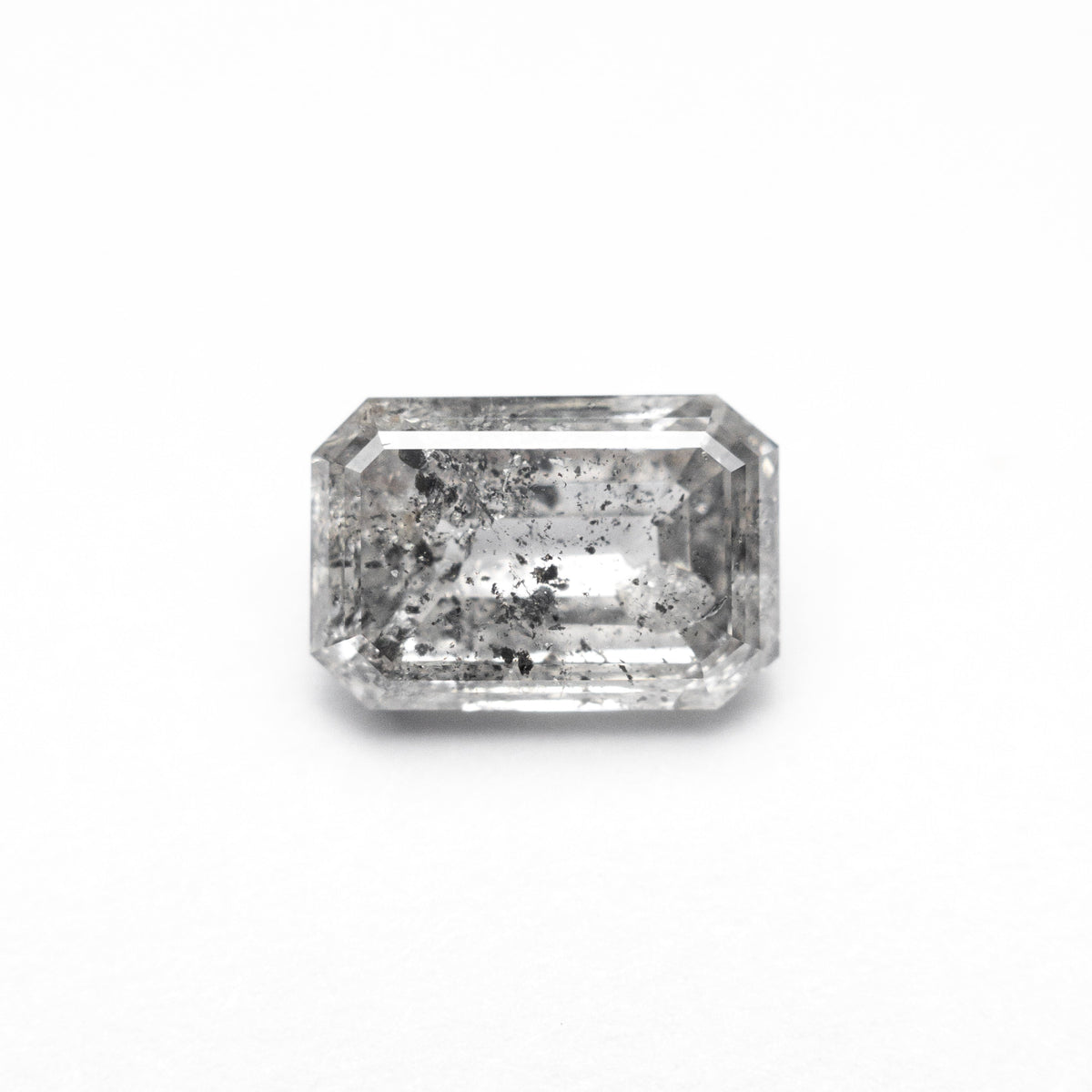 The 1.47ct 7.99x5.35x3.22mm Cut Corner Rectangle Step Cut 🇨🇦 26979-01 by East London jeweller Rachel Boston | Discover our collections of unique and timeless engagement rings, wedding rings, and modern fine jewellery.