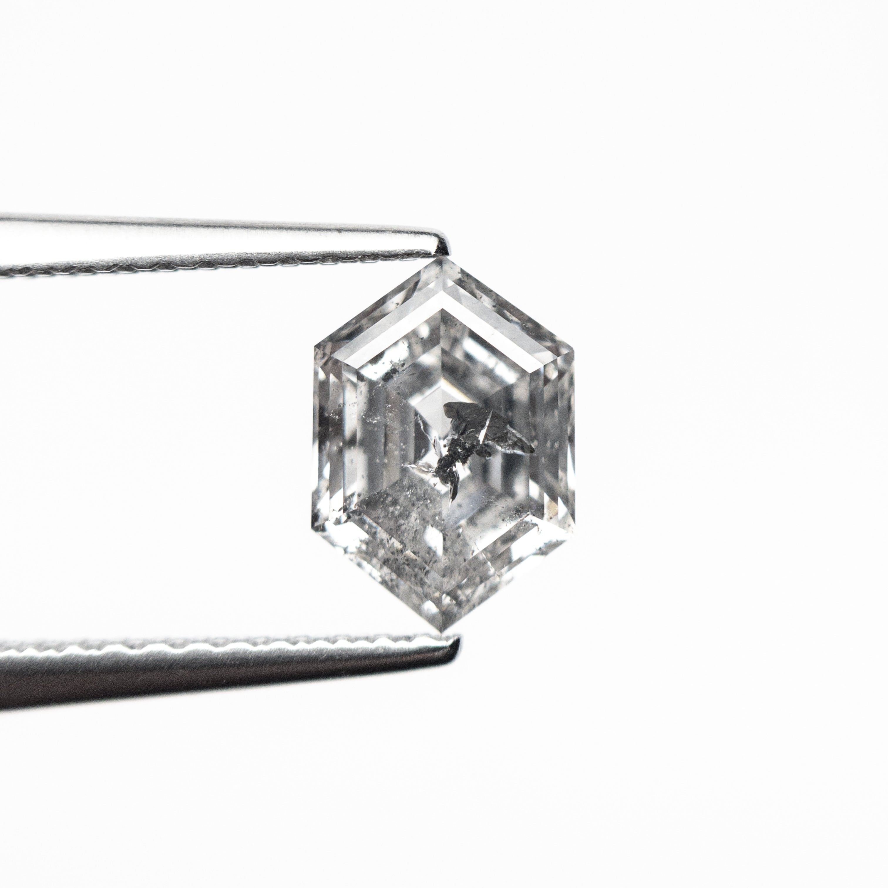 The 1.09ct 8.03x5.60x3.41mm Hexagon Step Cut 🇨🇦 26983-01 by East London jeweller Rachel Boston | Discover our collections of unique and timeless engagement rings, wedding rings, and modern fine jewellery.