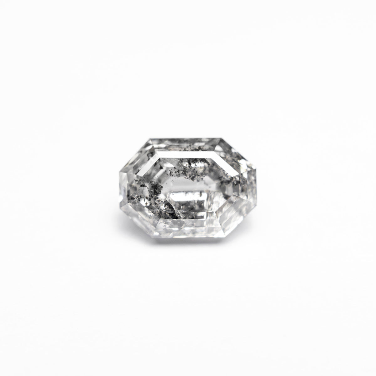 The 1.15ct 6.84x4.98x3.63mm Cut Corner Rectangle Step Cut 🇨🇦 26986-01 by East London jeweller Rachel Boston | Discover our collections of unique and timeless engagement rings, wedding rings, and modern fine jewellery.