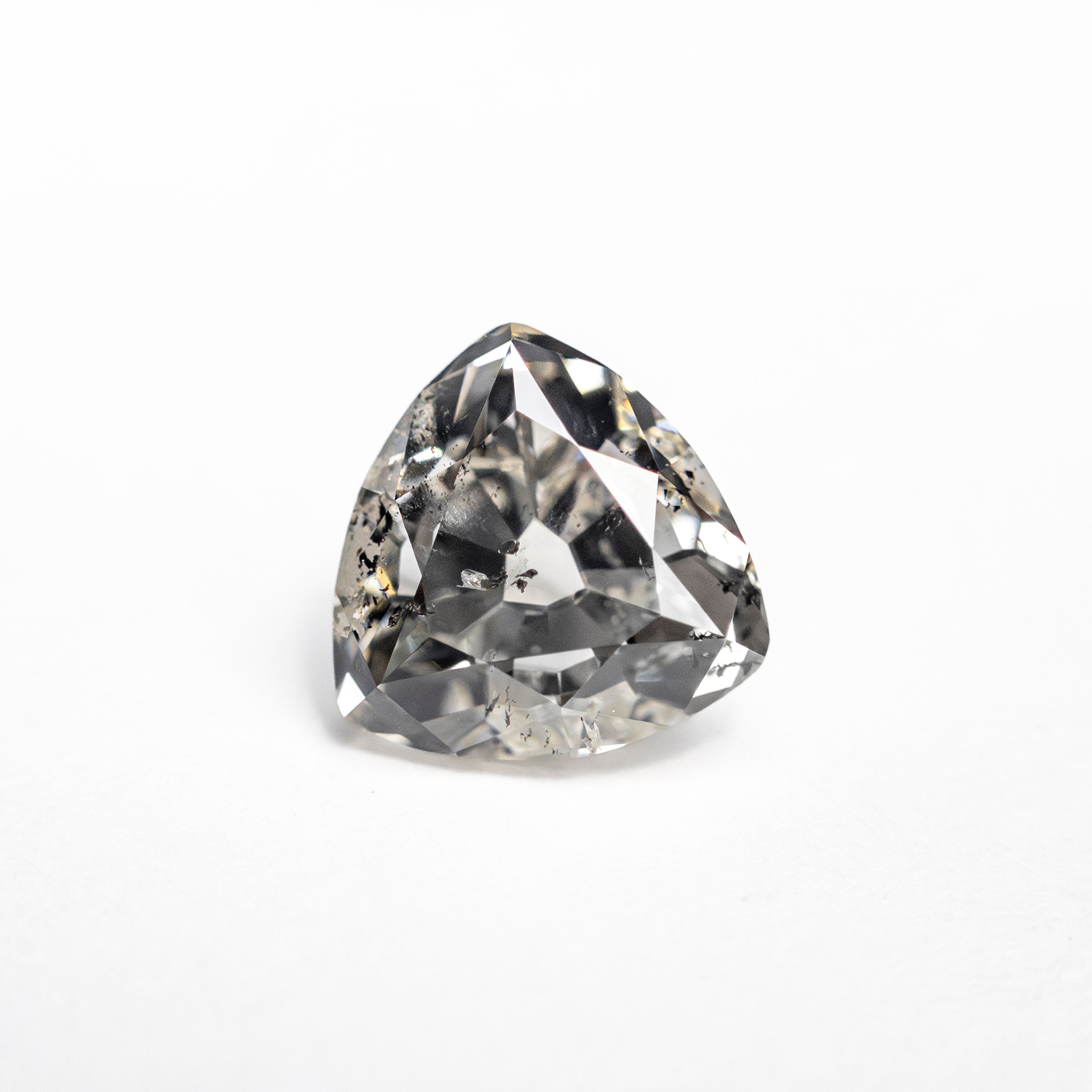 The 1.38ct 6.73x6.70x4.32mm Trillion Brilliant 🇨🇦 27255-01 by East London jeweller Rachel Boston | Discover our collections of unique and timeless engagement rings, wedding rings, and modern fine jewellery.