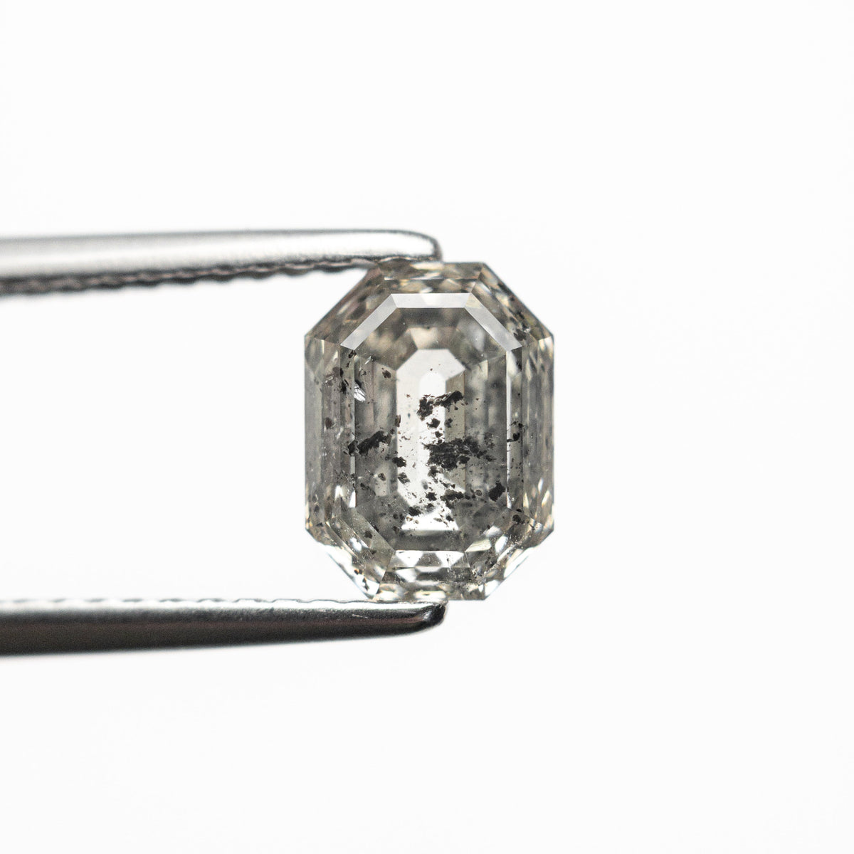 The 1.49ct 7.50x5.53x3.75mm Cut Corner Rectangle Step Cut 🇨🇦 27264-01 by East London jeweller Rachel Boston | Discover our collections of unique and timeless engagement rings, wedding rings, and modern fine jewellery.