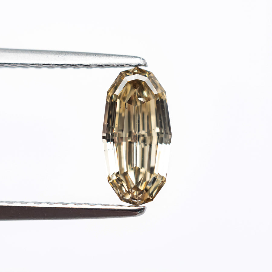 The 1.00ct 8.92x4.52x2.83mm SI2 C4 Geo Oval Step Cut 🇿🇦 27375-05 by East London jeweller Rachel Boston | Discover our collections of unique and timeless engagement rings, wedding rings, and modern fine jewellery. - Rachel Boston Jewellery