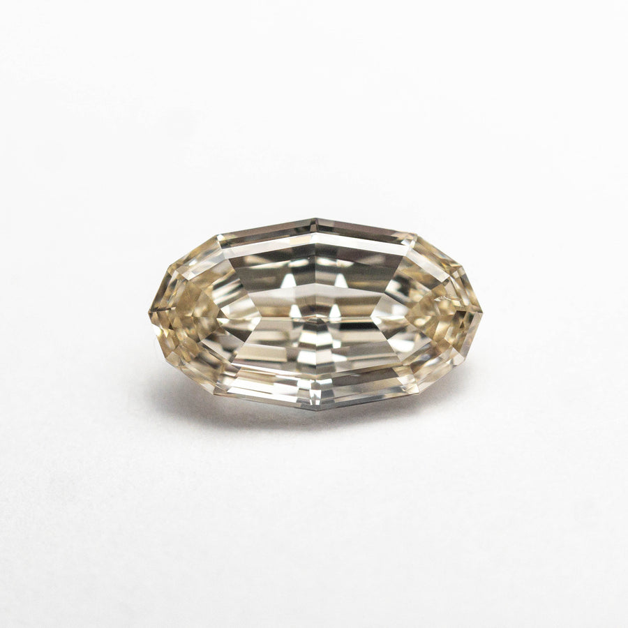The 1.01ct 8.52x4.95x2.97mm SI1 Y-Z Geo Oval Step Cut 🇿🇦 27375-25 by East London jeweller Rachel Boston | Discover our collections of unique and timeless engagement rings, wedding rings, and modern fine jewellery. - Rachel Boston Jewellery