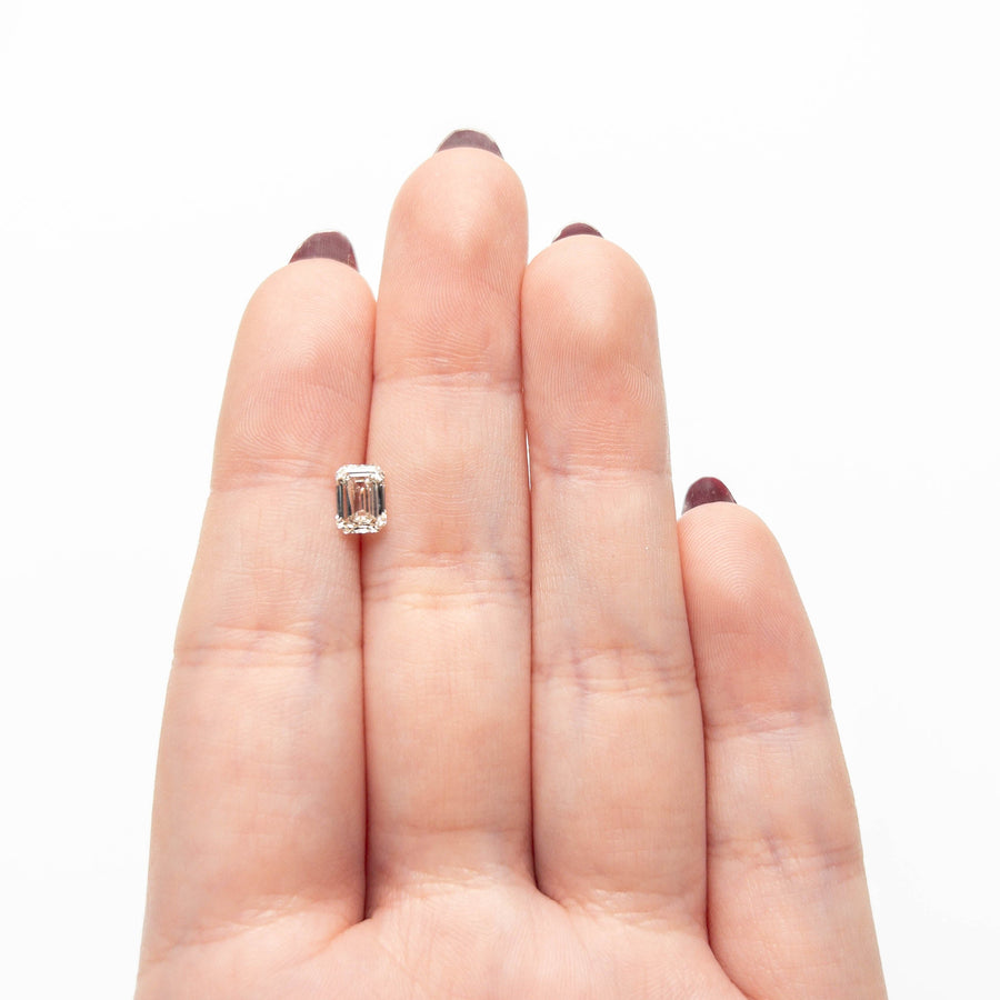 The 1.00ct 6.86x4.84x2.86mm VS1 L Cut Corner Rectangle Step Cut 27376-08 by East London jeweller Rachel Boston | Discover our collections of unique and timeless engagement rings, wedding rings, and modern fine jewellery. - Rachel Boston Jewellery