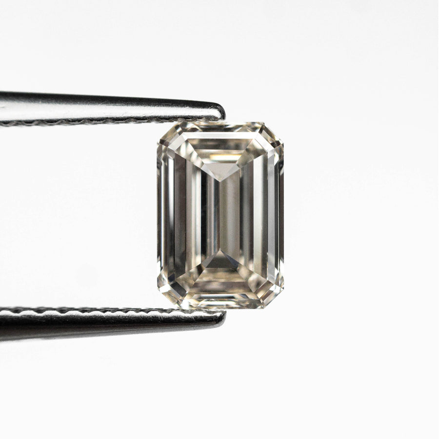 The 1.00ct 6.93x4.69x2.81mm VS1 N Cut Corner Rectangle Step Cut 🇨🇦 27376-09 by East London jeweller Rachel Boston | Discover our collections of unique and timeless engagement rings, wedding rings, and modern fine jewellery. - Rachel Boston Jewellery