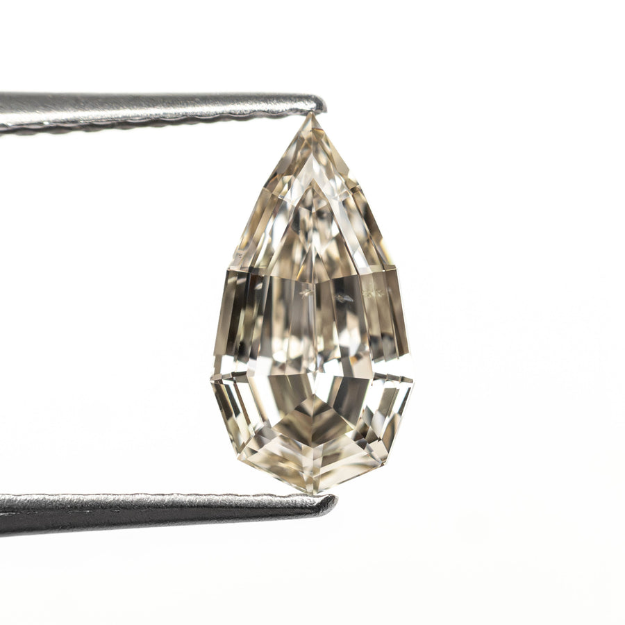 The 1.02ct 9.61x5.09x3.09mm SI1 Y-Z Geo Pear Step Cut 🇿🇦 27518-03 by East London jeweller Rachel Boston | Discover our collections of unique and timeless engagement rings, wedding rings, and modern fine jewellery. - Rachel Boston Jewellery