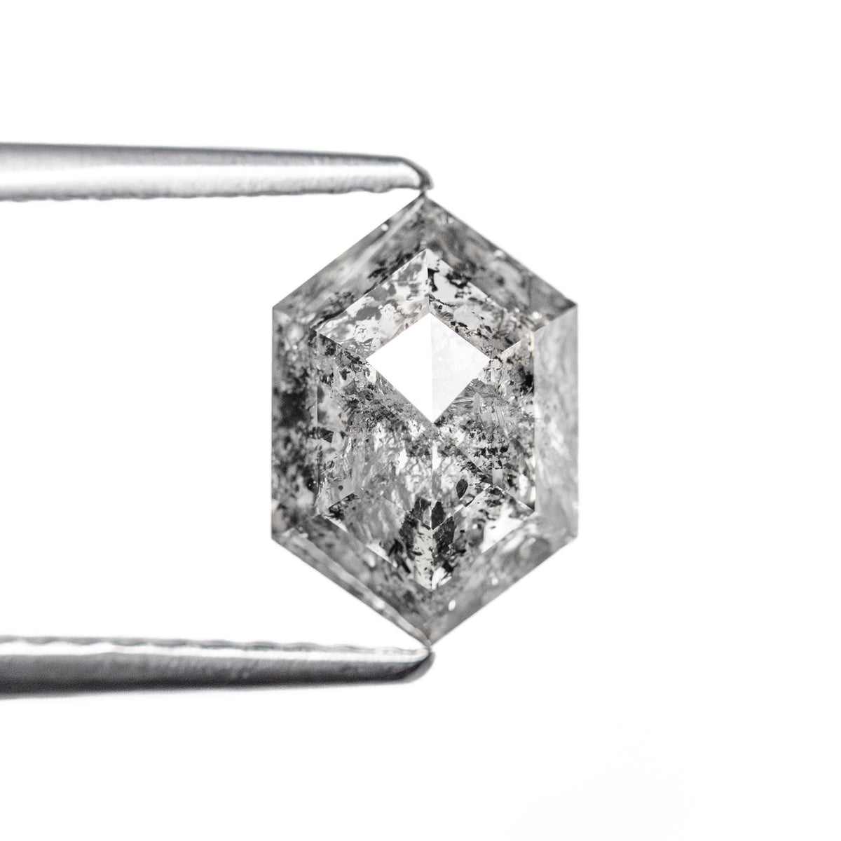 The 1.82ct 9.05x6.14x4.07mm Hexagon Step Cut 🇨🇦 27636-01 by East London jeweller Rachel Boston | Discover our collections of unique and timeless engagement rings, wedding rings, and modern fine jewellery.