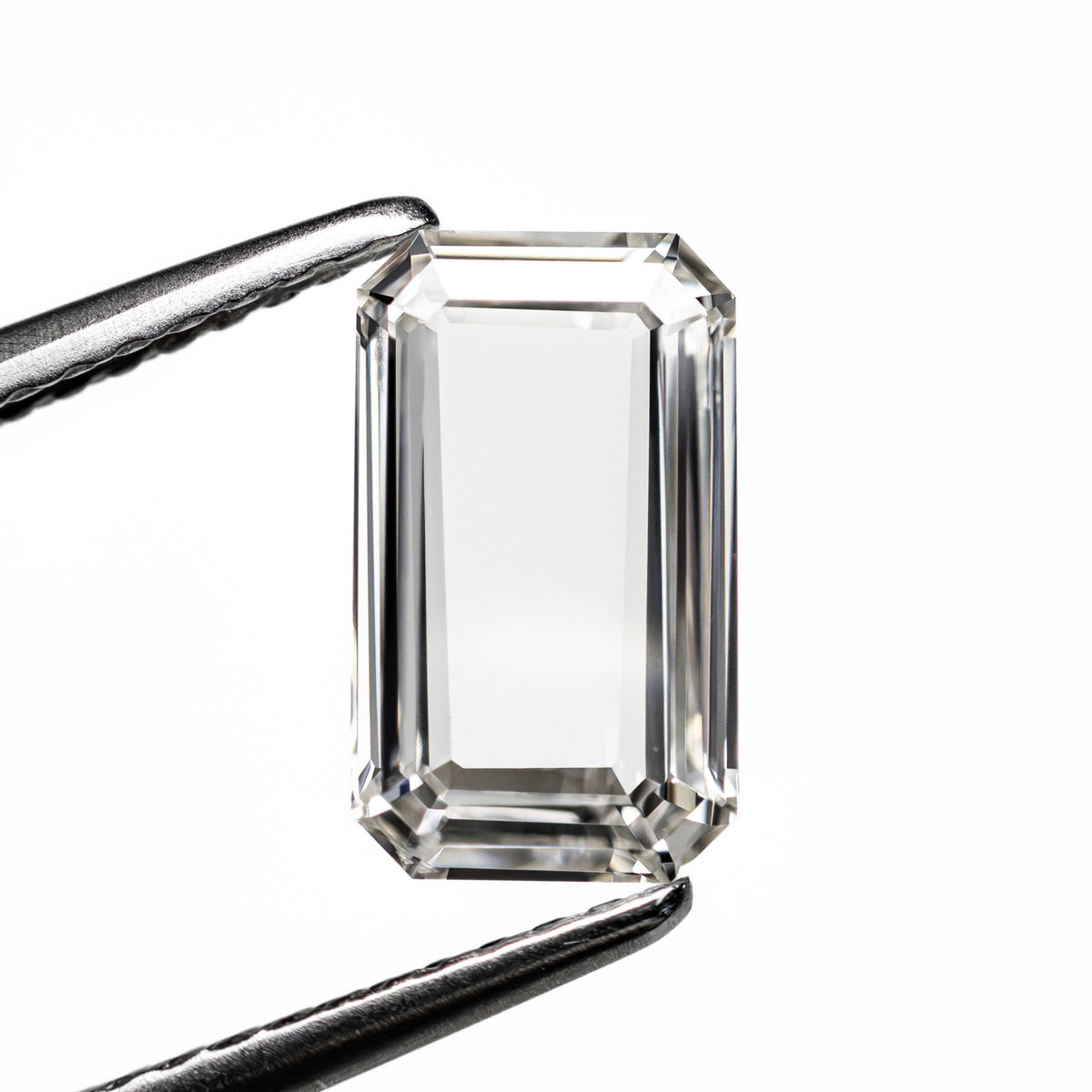 1.52ct 9.45x5.56x2.36mm SI1 G Cut Corner Rectangle Portrait Cut 27780-01
