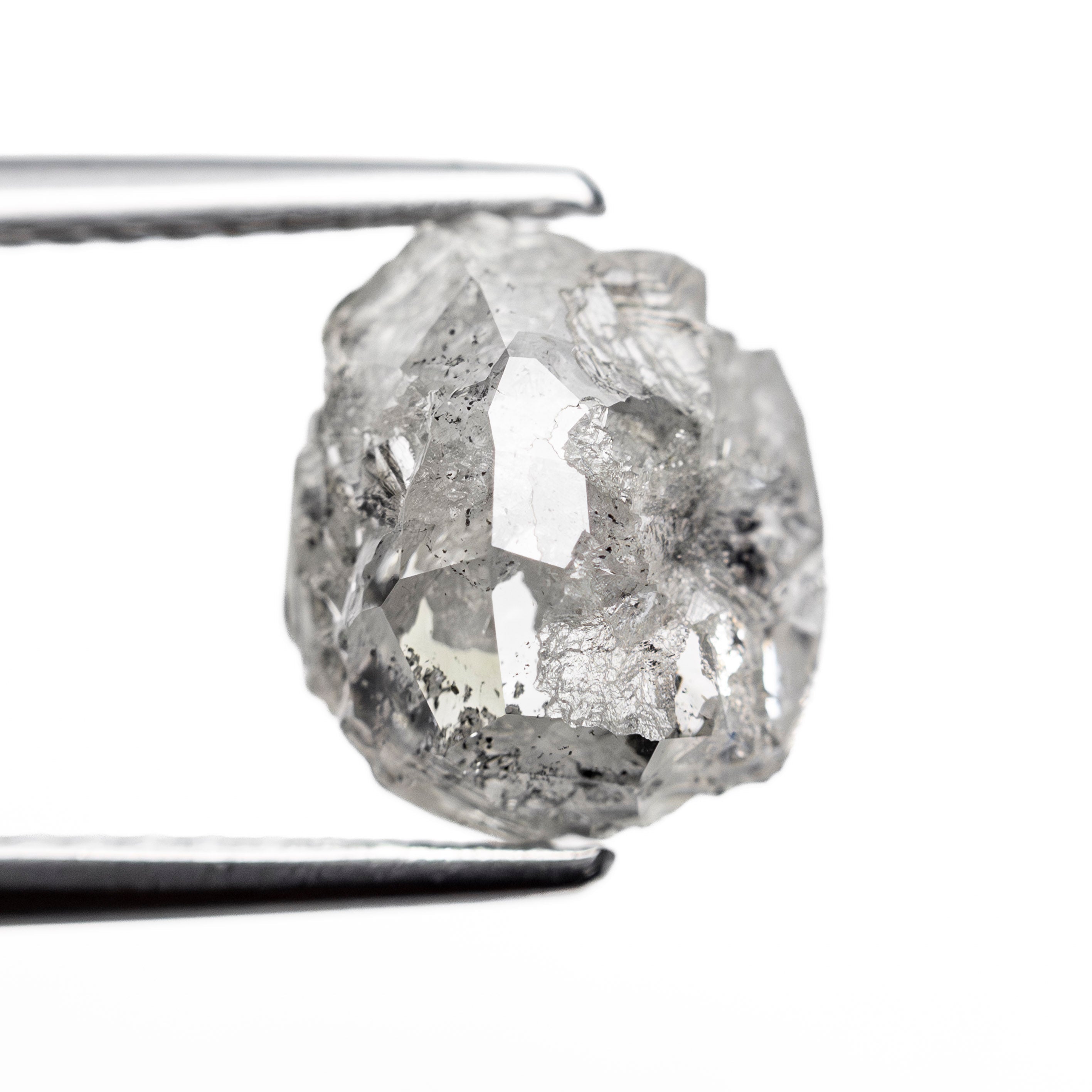 The 3.68ct 9.26x8.10x5.47mm Polished Raw Diamond 🇨🇦 27966-01 by East London jeweller Rachel Boston | Discover our collections of unique and timeless engagement rings, wedding rings, and modern fine jewellery.