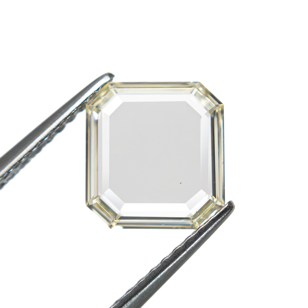 The 1.30ct 8.27x7.71x1.54mm GIA VS2 L Cut Corner Square Portrait Cut 28328-01 by East London jeweller Rachel Boston | Discover our collections of unique and timeless engagement rings, wedding rings, and modern fine jewellery.