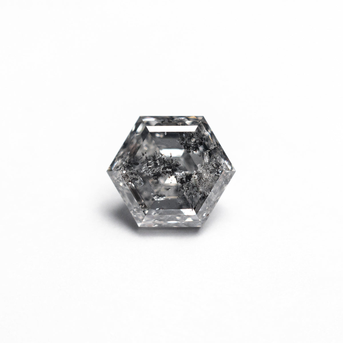 The 1.32ct 7.10x6.09x4.21mm Hexagon Step Cut 🇨🇦 26922-01 by East London jeweller Rachel Boston | Discover our collections of unique and timeless engagement rings, wedding rings, and modern fine jewellery.