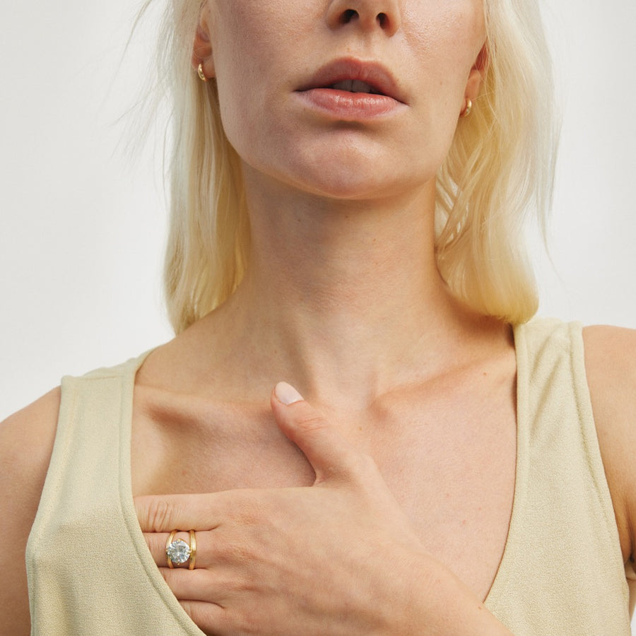 The X - CASSIAN Ring by East London jeweller Rachel Boston | Discover our collections of unique and timeless engagement rings, wedding rings, and modern fine jewellery. - Rachel Boston Jewellery