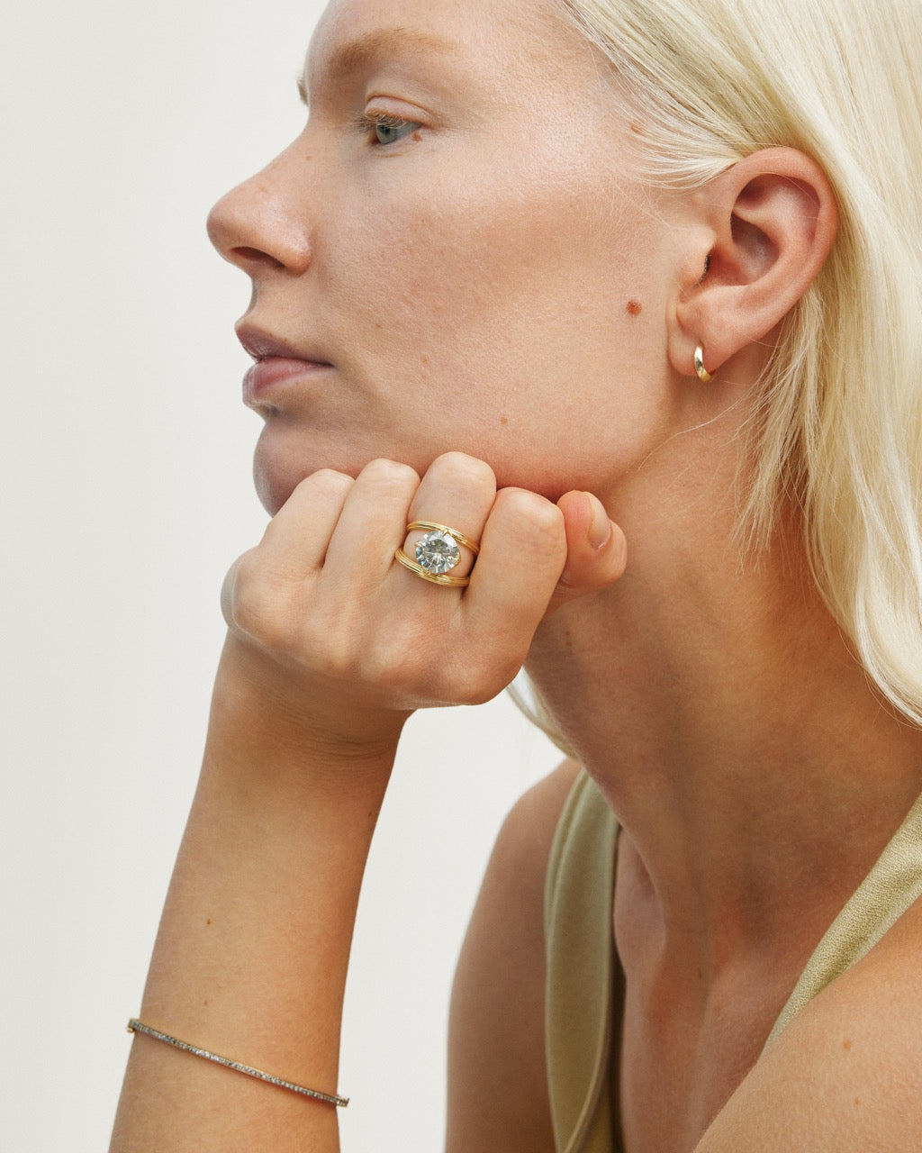 The X - CASSIAN Ring by East London jeweller Rachel Boston | Discover our collections of unique and timeless engagement rings, wedding rings, and modern fine jewellery.