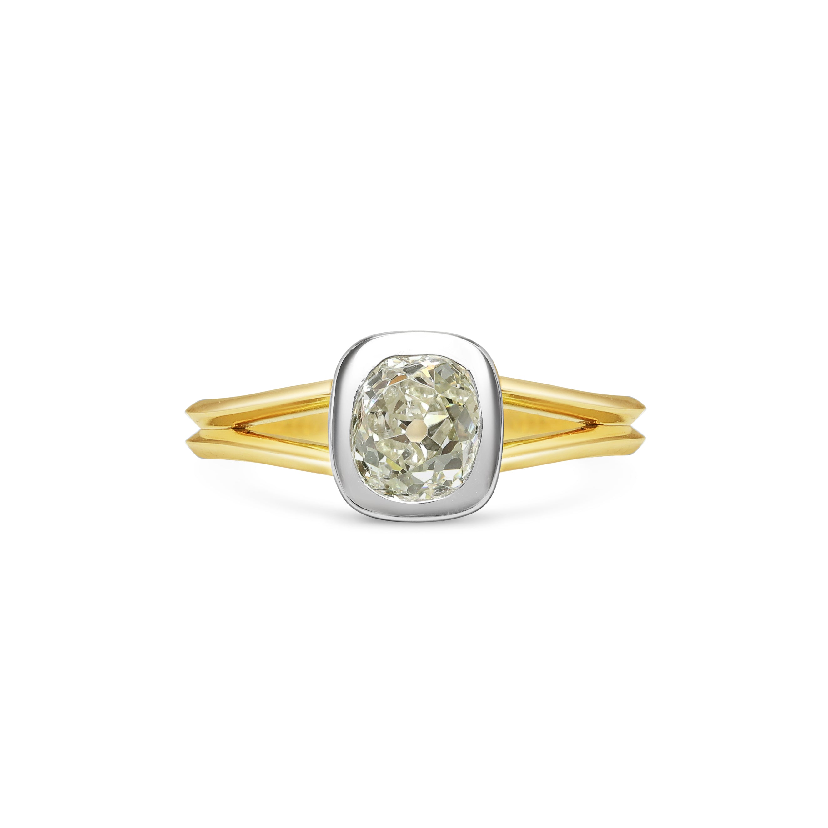 The Florian Ring by East London jeweller Rachel Boston | Discover our collections of unique and timeless engagement rings, wedding rings, and modern fine jewellery.