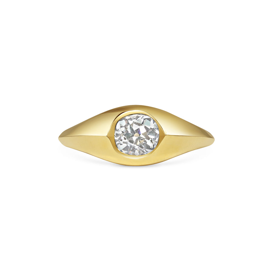 The HAMLIN Ring by East London jeweller Rachel Boston | Discover our collections of unique and timeless engagement rings, wedding rings, and modern fine jewellery. - Rachel Boston Jewellery