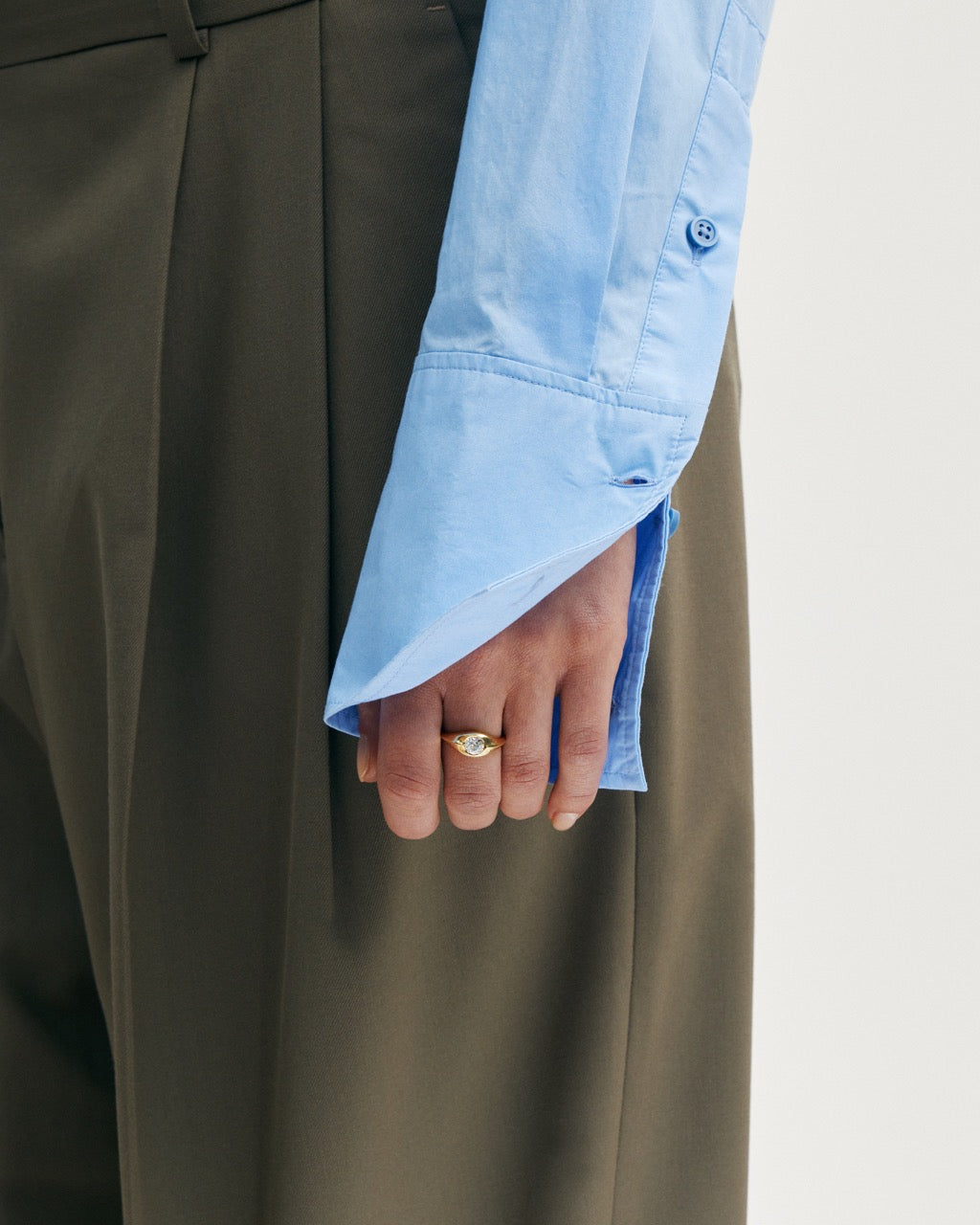 The X- HAMLIN Ring by East London jeweller Rachel Boston | Discover our collections of unique and timeless engagement rings, wedding rings, and modern fine jewellery.