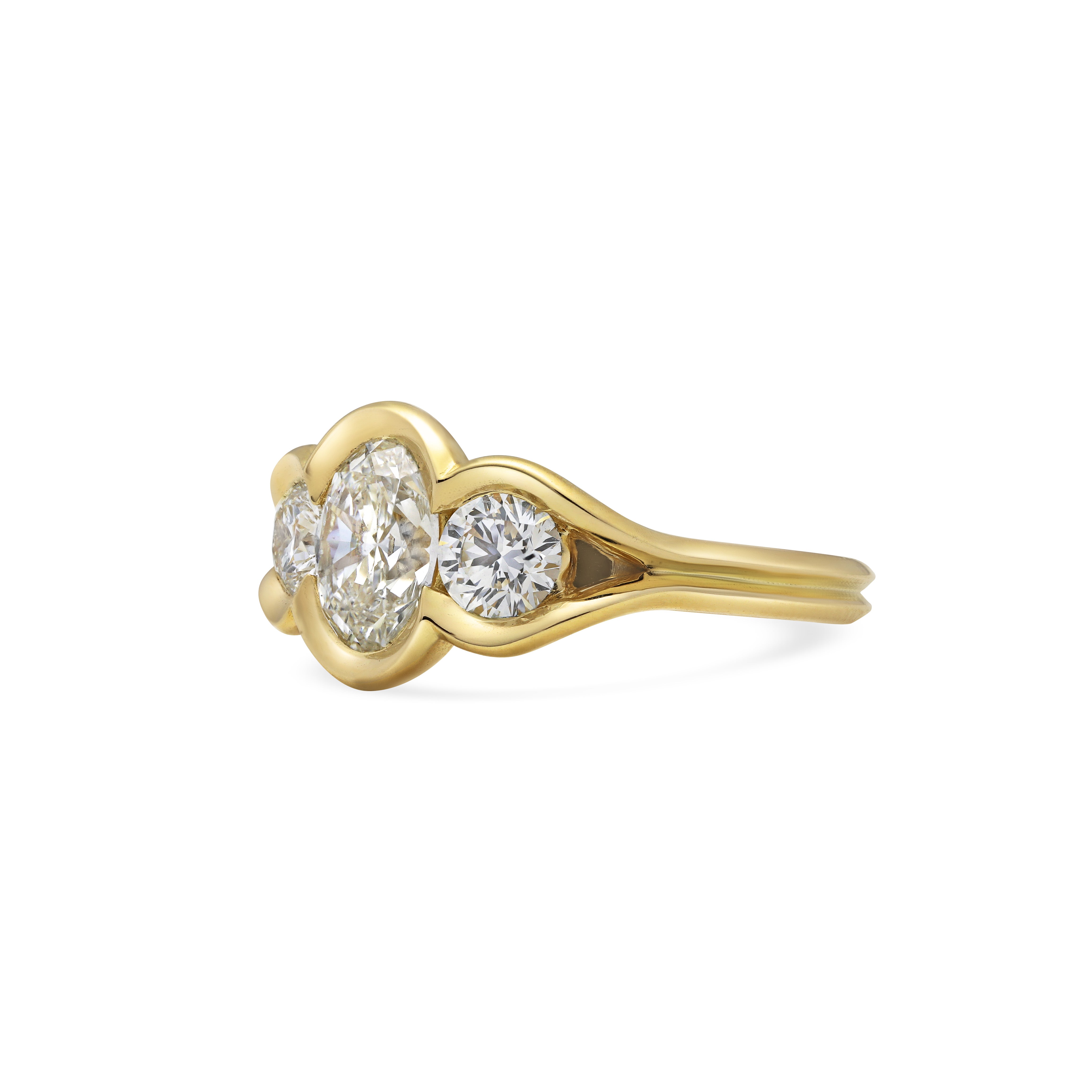 The Alaric Ring by East London jeweller Rachel Boston | Discover our collections of unique and timeless engagement rings, wedding rings, and modern fine jewellery.